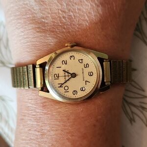 Gold Tone Cardinal Shockproof Mechanical Watch